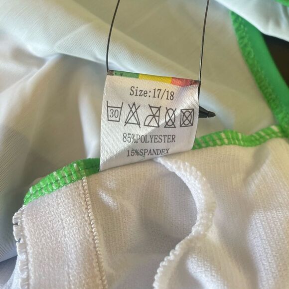 Jamaican Flag One Piece Bathing Suit Swim Suit With Pads Womens Size 17/18 NWT - Picture 8 of 10